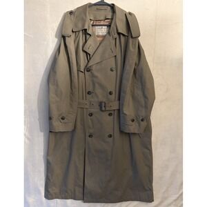 London Fog by Towne Men's Trench Coat Size 40 Khaki Belted/Buttoned Lined Fall